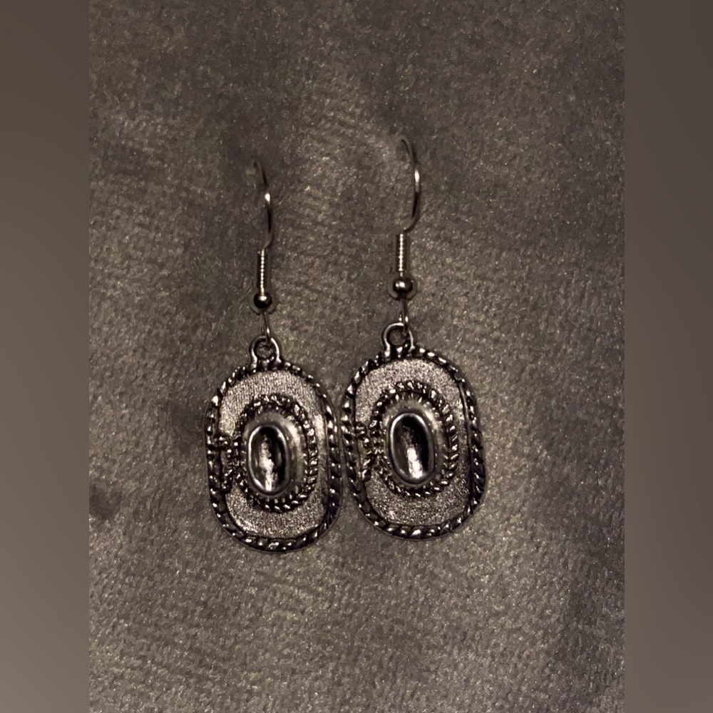 Cowgirl Hat Earrings